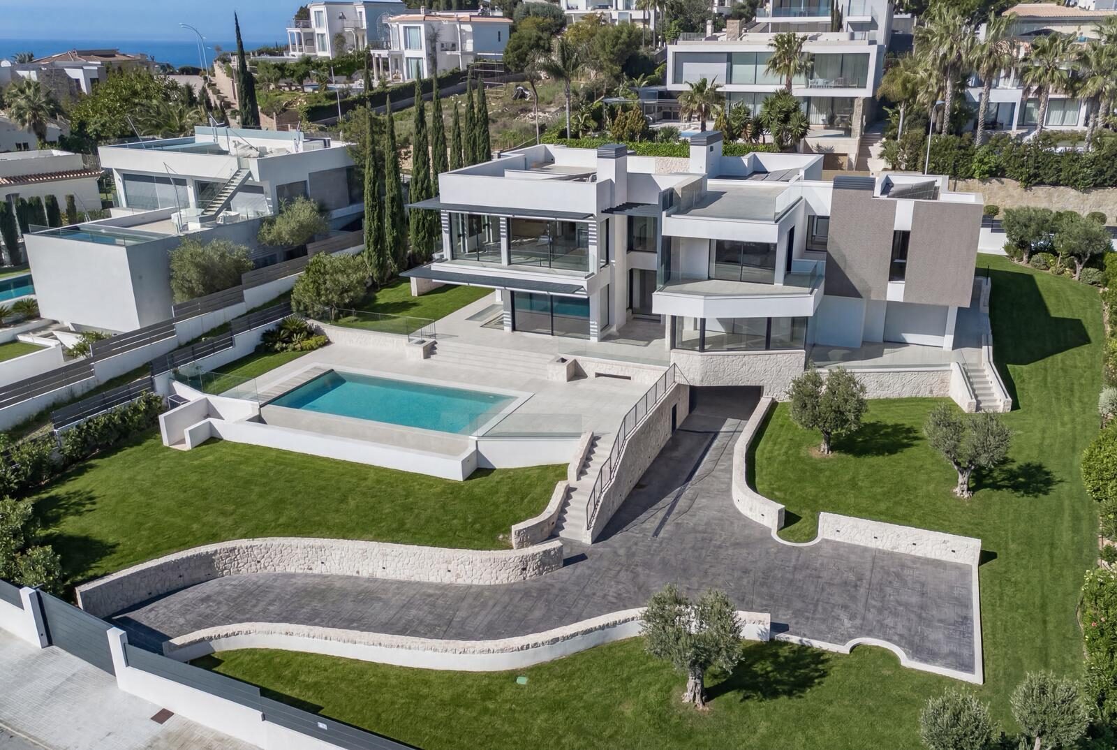 Villa Mil 1