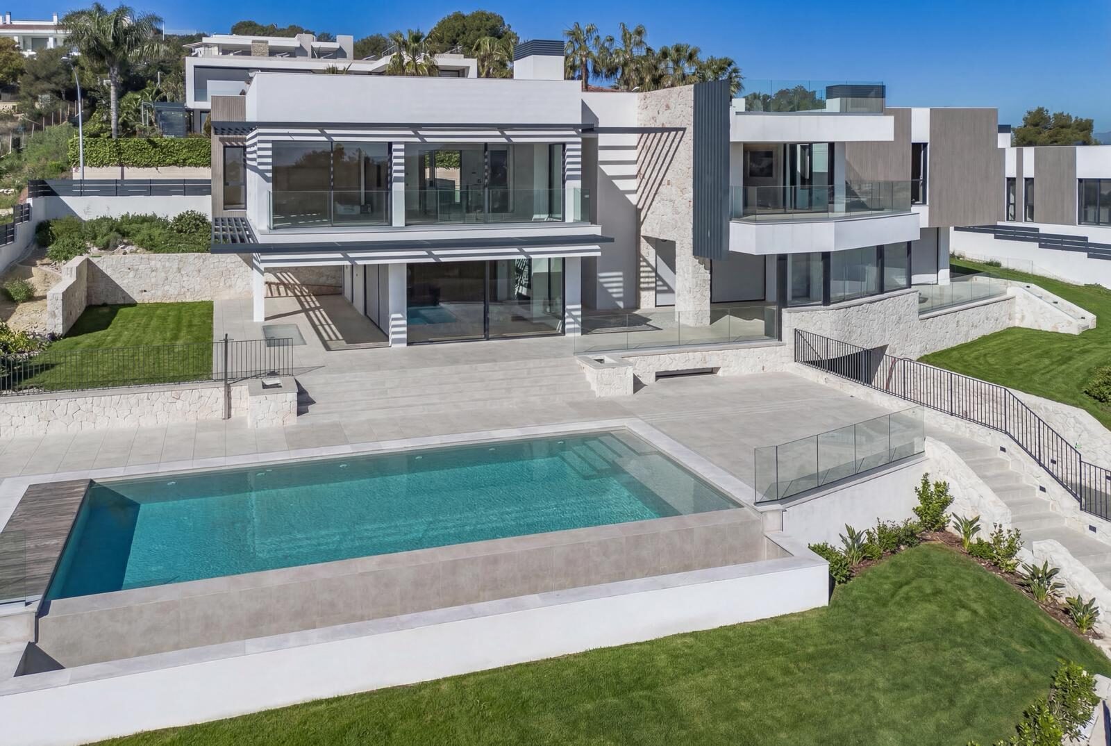 Villa Mil 3